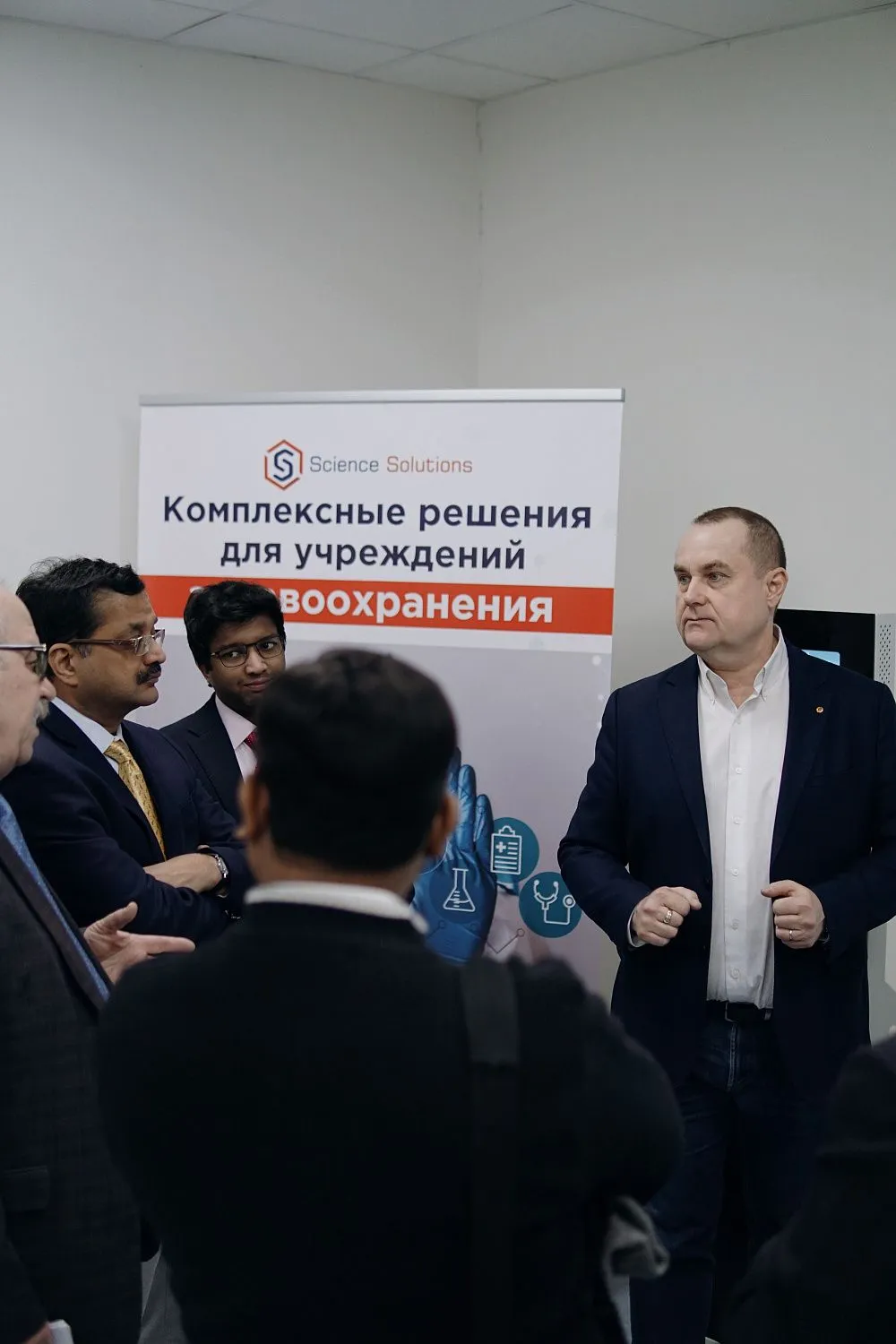 Директор «Сайнс Солюшнс», Гребенщиков Ярослав Яковлевич, провел рабочую встречу с председателем и управляющим директором индийской группы компаний Podar Enterprise Радживом Подаром