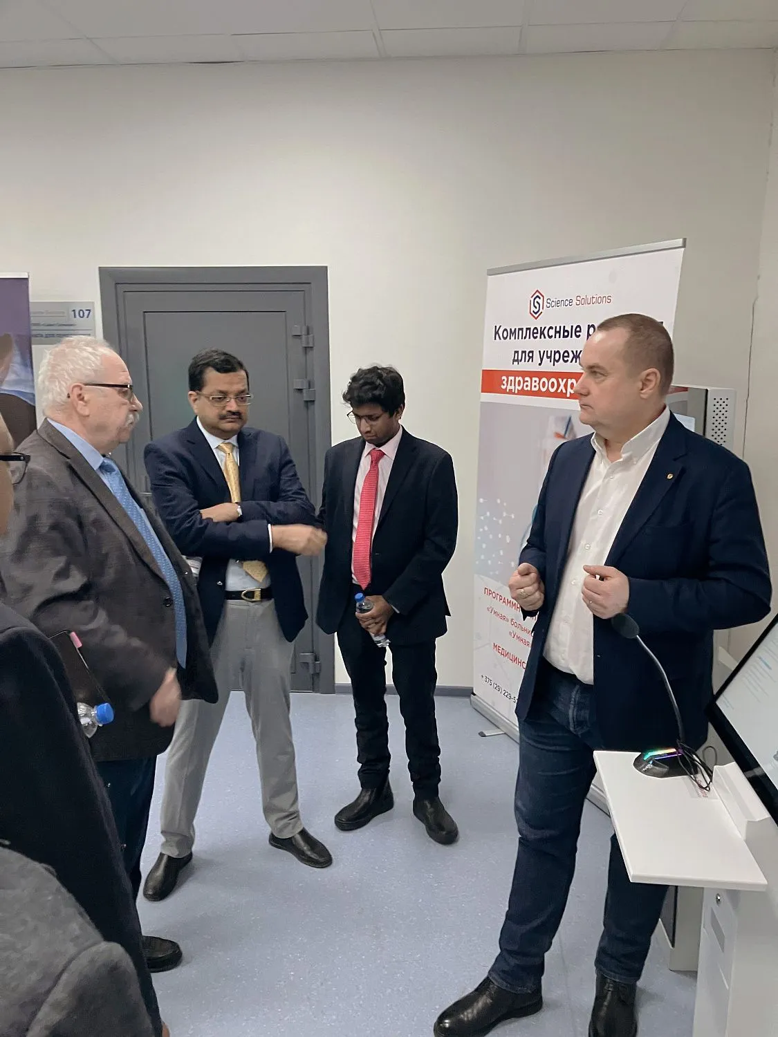 Директор «Сайнс Солюшнс», Гребенщиков Ярослав Яковлевич, провел рабочую встречу с председателем и управляющим директором индийской группы компаний Podar Enterprise Радживом Подаром